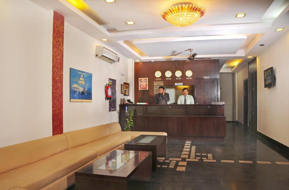 Airport Hotel Jet Inn Suites New Delhi Exterior photo